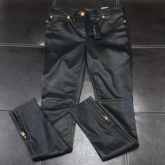 🎁 Versace Black High Waisted Skinny Leather Pants - Picture 7 of 14